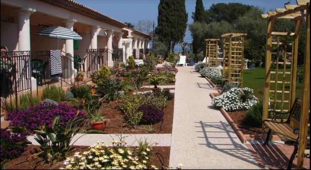 Superbe Appartement Au Coeur Du Cap D'Antibes Luaran gambar