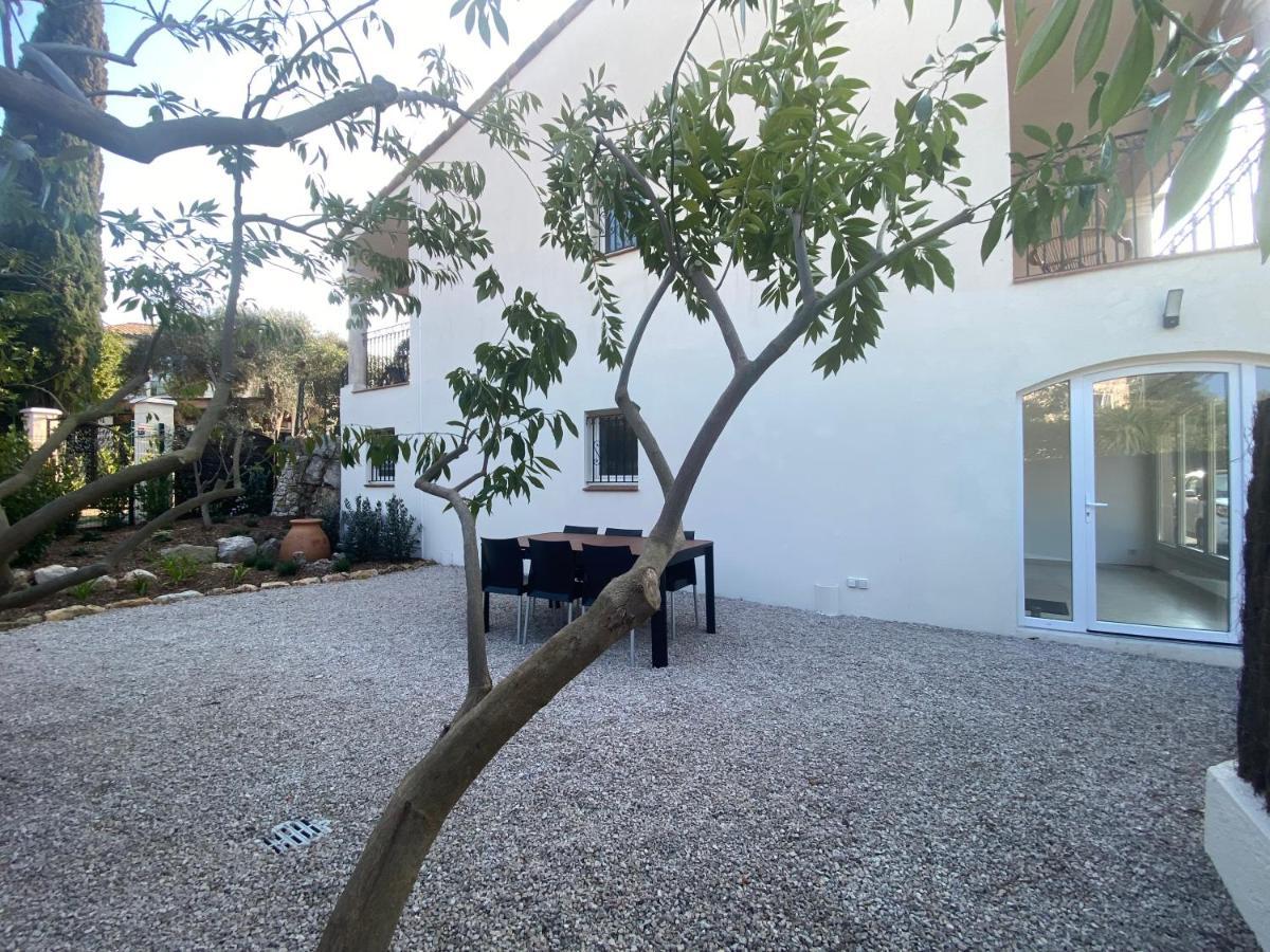 Superbe Appartement Au Coeur Du Cap D'Antibes Luaran gambar